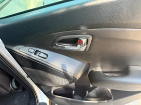 Hyundai IX35 CRDI | Auto.bg — изображение 13 Hyundai IX35 CRDI | Auto.bg — изображение 13