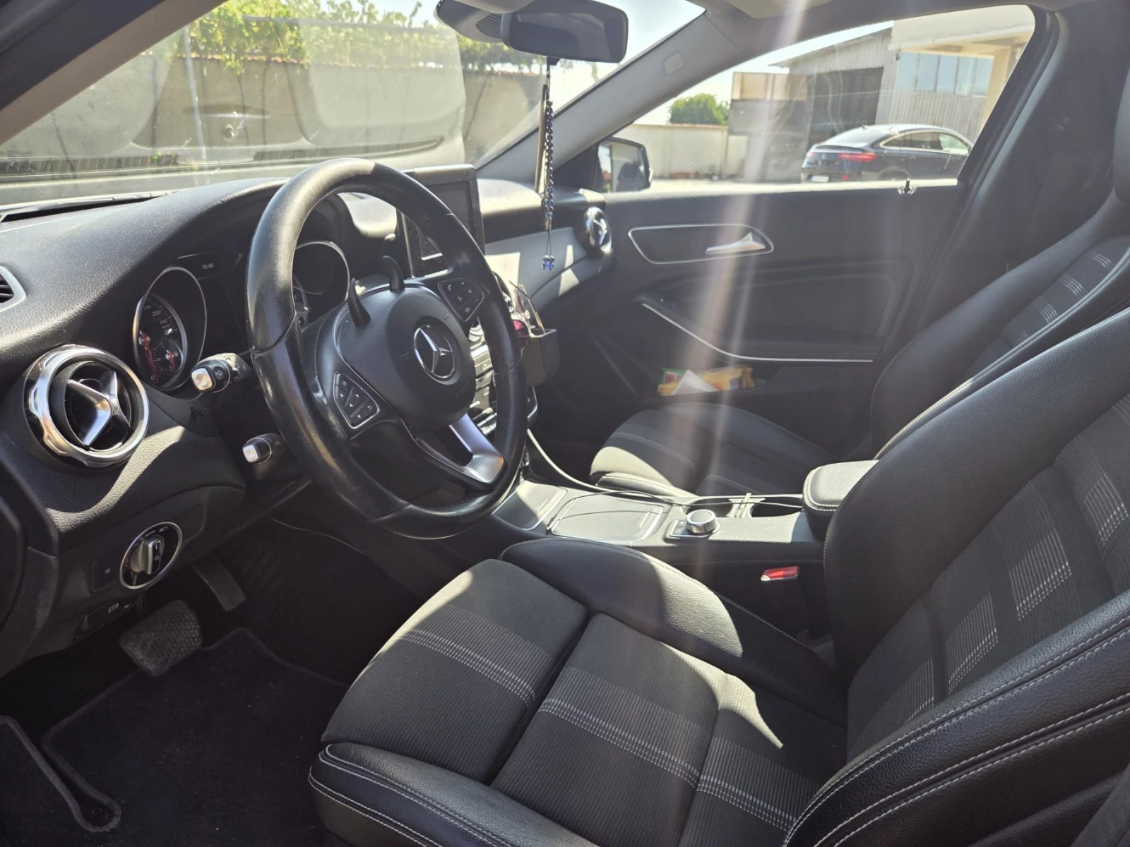 Mercedes-Benz GLA 200 * 4-MATIC* FACELIFT*  - изображение 4 | Auto.bg Mercedes-Benz GLA 200 * 4-MATIC* FACELIFT*  - изображение 4