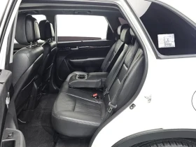 Kia Sorento ШИБИДАХ/ПОДГРЕВИ/ОБДУХВАНЕ/KEYLESS | Auto.bg — изображение 12 Kia Sorento ШИБИДАХ/ПОДГРЕВИ/ОБДУХВАНЕ/KEYLESS | Auto.bg — изображение 12