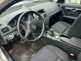 Mercedes-Benz C 220 Cdi - 950 € - 27441916 2 | Car24.bg Mercedes-Benz C 220 Cdi - 950 € - 27441916 2