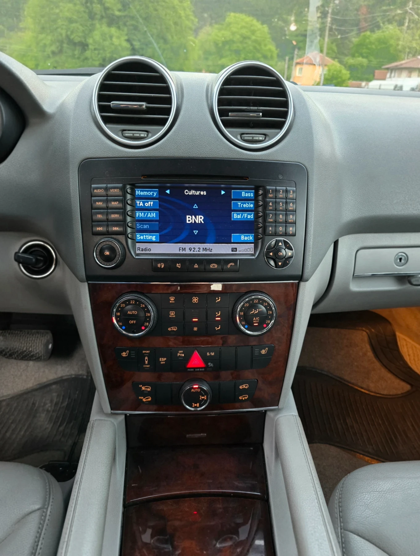 Mercedes-Benz ML 320 CDi - изображение 9 | Auto.bg Mercedes-Benz ML 320 CDi - изображение 9