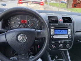 VW Golf - 3650 € / 7138.78 лв. - 81968887 12 | Car24.bg VW Golf - 3650 € / 7138.78 лв. - 81968887 12