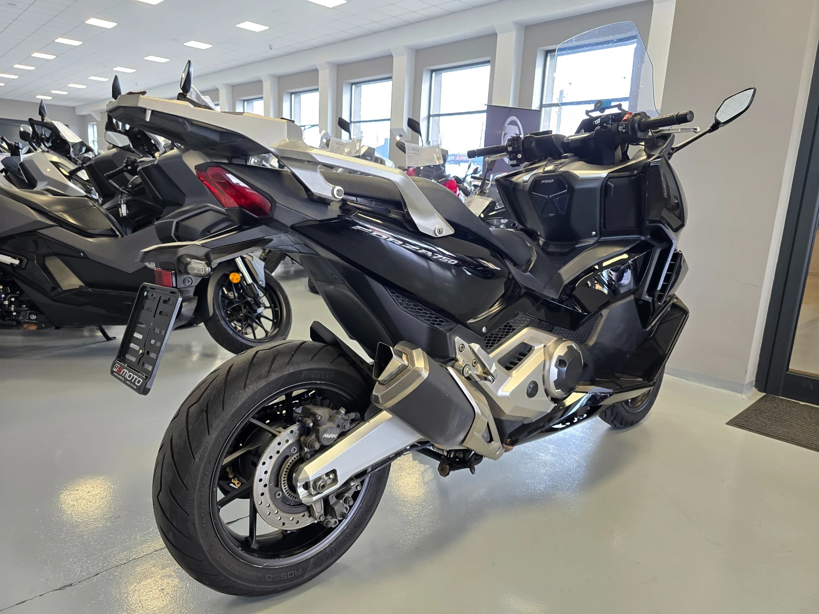 Honda Forza 750ie, ABS,  TCS, 2021г. - изображение 6 | Auto.bg Honda Forza 750ie, ABS,  TCS, 2021г. - изображение 6