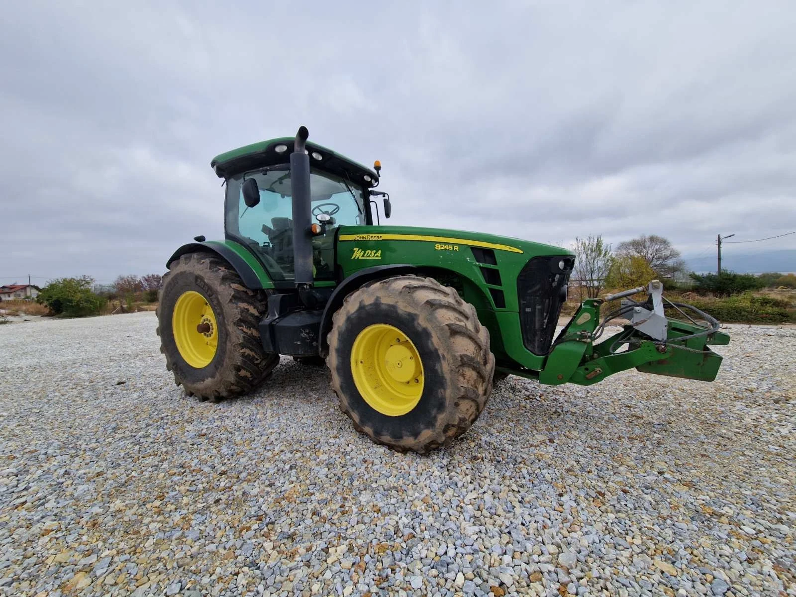 Трактор John Deere 8245R - изображение 4 | Auto.bg Трактор John Deere 8245R - изображение 4