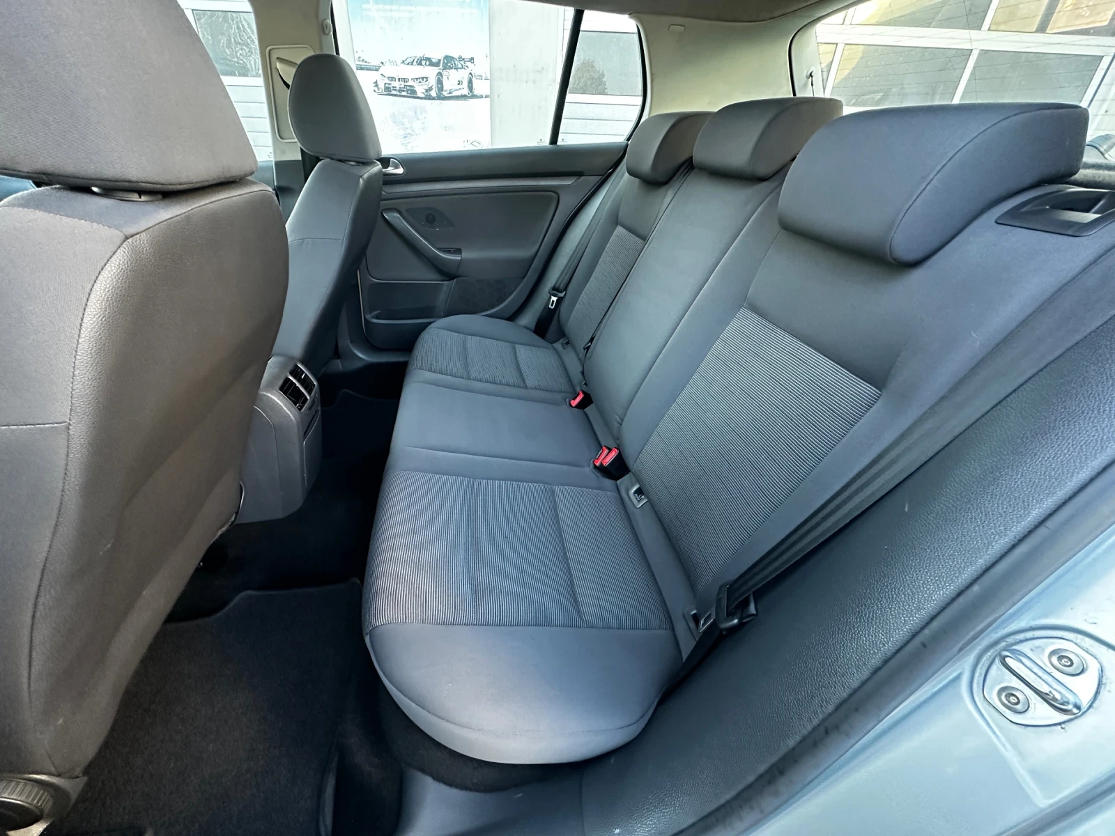 VW Golf 1.9TDI КЛИМАТРОНИК - изображение 10 | Auto.bg VW Golf 1.9TDI КЛИМАТРОНИК - изображение 10