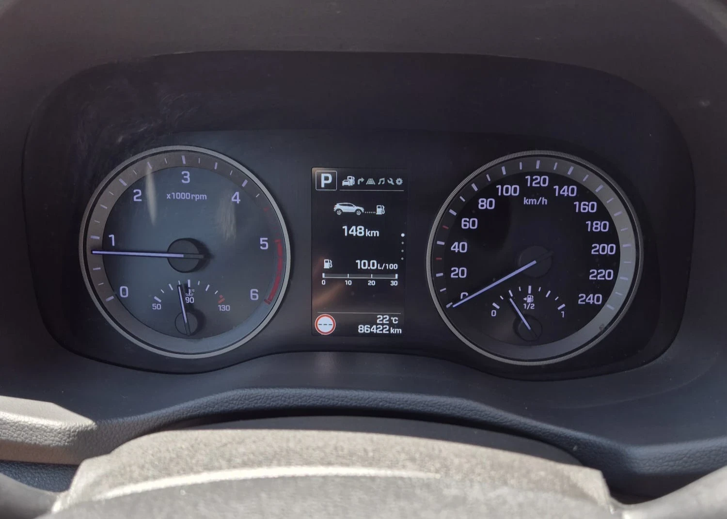 Hyundai Tucson 2.0 CRDi 4WD Premium 87k km - изображение 9 | Auto.bg Hyundai Tucson 2.0 CRDi 4WD Premium 87k km - изображение 9