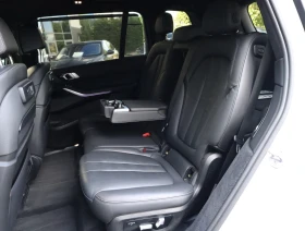 BMW X7 M50i/Harman Kardon/SKY Lounge/Кристал/Камера 360/H - 59900 € - 54314154 9 | Car24.bg BMW X7 M50i/Harman Kardon/SKY Lounge/Кристал/Камера 360/H - 59900 € - 54314154 9
