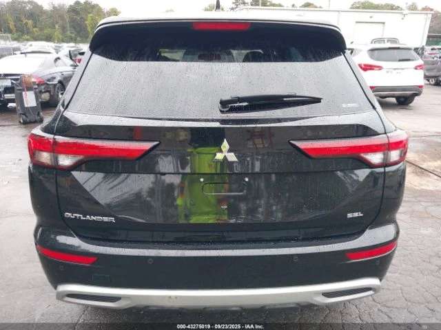 Mitsubishi Outlander SEL 2.5 S-AWC BLACK EDITION - изображение 6 | Auto.bg Mitsubishi Outlander SEL 2.5 S-AWC BLACK EDITION - изображение 6