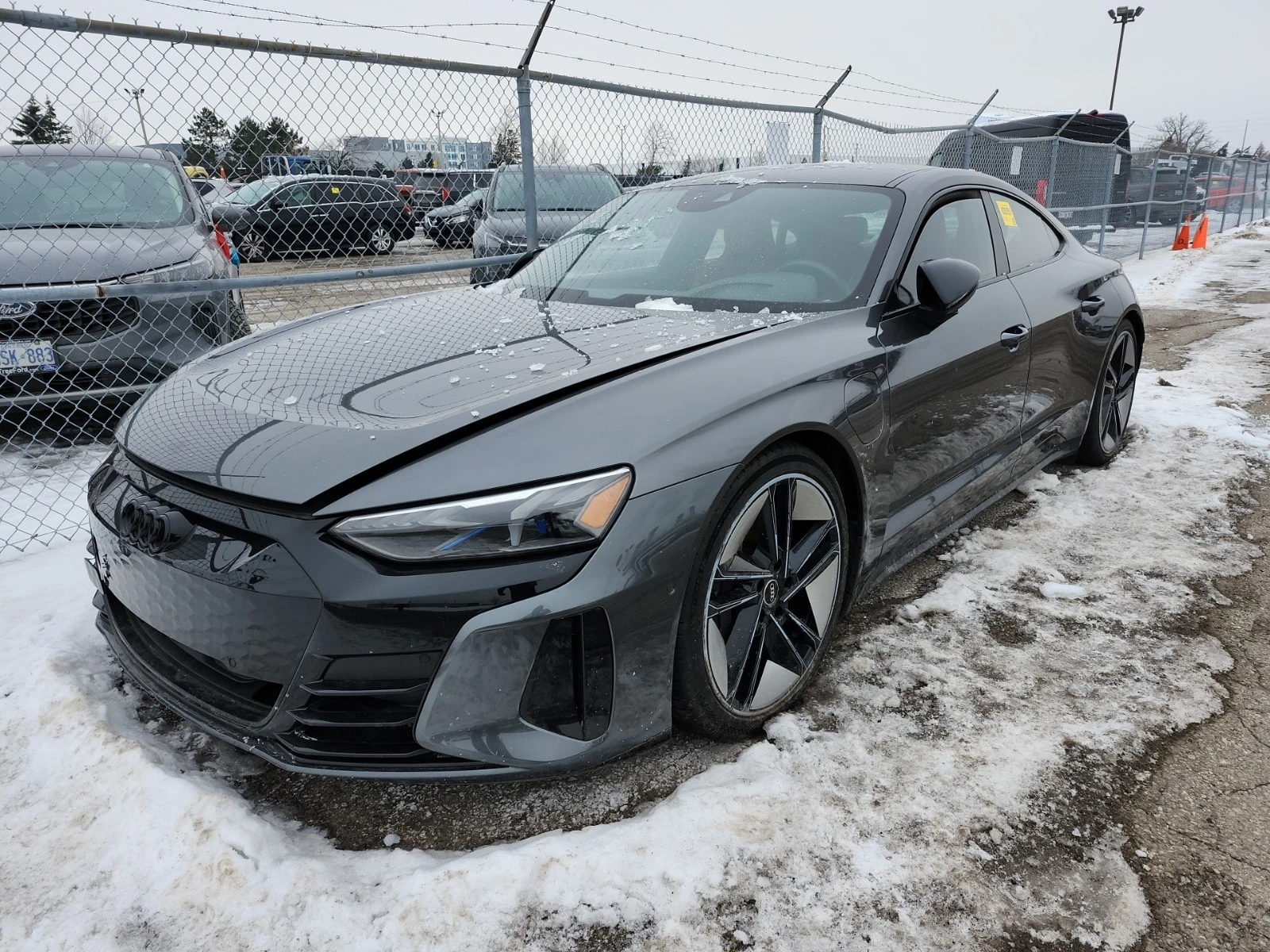 Audi E-Tron GT MATRIX| B&O| HUD| ОБДУХ| ПАНО| | Auto.bg — изображение 1 Audi E-Tron GT MATRIX| B&O| HUD| ОБДУХ| ПАНО| | Auto.bg — изображение 1