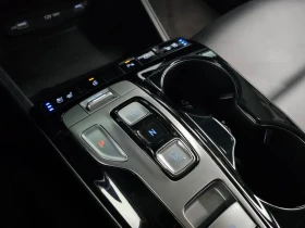 Hyundai Tucson 1.6/2WD/DISTRONIC/KEYLESS/ОБДУХВАНЕ | Auto.bg — изображение 9 Hyundai Tucson 1.6/2WD/DISTRONIC/KEYLESS/ОБДУХВАНЕ | Auto.bg — изображение 9