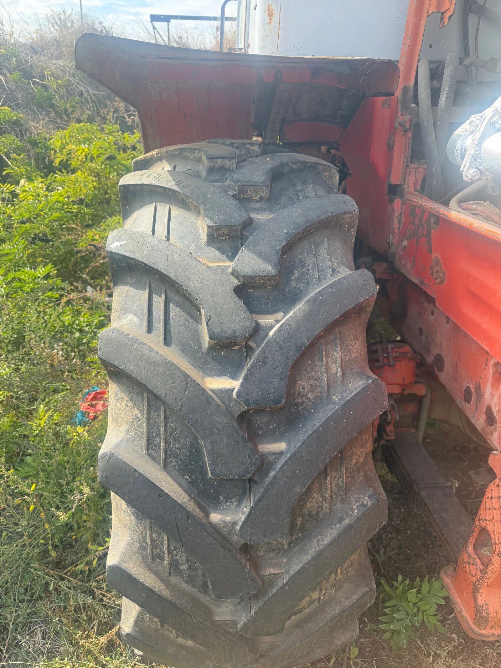 Трактор Т  - изображение 8 | Auto.bg Трактор Т  - изображение 8