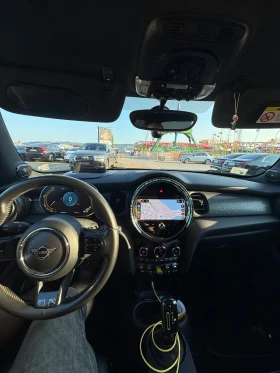 Mini Cooper s YOURS - 19000 € / 37160.77 лв. - 14962567 9 | Car24.bg Mini Cooper s YOURS - 19000 € / 37160.77 лв. - 14962567 9