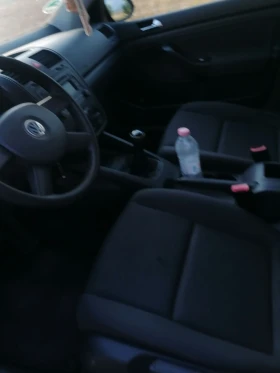 VW Golf 1.6FSI/4врати/Климатик - 1700 € / 3324.91 лв. - 20927398 12 | Car24.bg VW Golf 1.6FSI/4врати/Климатик - 1700 € / 3324.91 лв. - 20927398 12