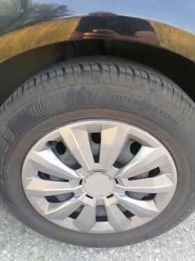 VW Golf 1.6FSI/4врати/Климатик - 1700 € / 3324.91 лв. - 20927398 14 | Car24.bg VW Golf 1.6FSI/4врати/Климатик - 1700 € / 3324.91 лв. - 20927398 14