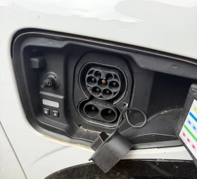 Renault Megane ГАРАНЦИОНЕН АВТОМОБИЛ, БЪРЗО ЗАРЕЖДАНЕ, ТЕРМОПОМП - 18500 € - 25187868 7 | Car24.bg Renault Megane ГАРАНЦИОНЕН АВТОМОБИЛ, БЪРЗО ЗАРЕЖДАНЕ, ТЕРМОПОМП - 18500 € - 25187868 7