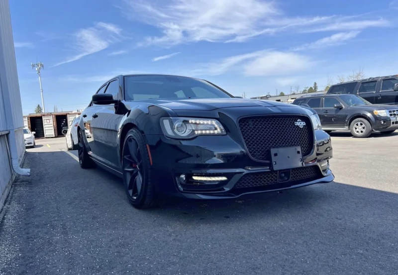 Chrysler 300c SRT 6.4 V8 * БЕЗ ИНЦИДЕНТИ * ПАНОРАМА * CARFAX * - 38400 € / 75103.87 лв. - 58111028 1 | Car24.bg Chrysler 300c SRT 6.4 V8 * БЕЗ ИНЦИДЕНТИ * ПАНОРАМА * CARFAX * - 38400 € / 75103.87 лв. - 58111028 1
