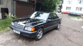 Снимка Mercedes-Benz 190