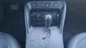 Hyundai IX35 2.0 бензин Автоматик - 8500 € / 16624.56 лв. - 18317847 4 | Car24.bg Hyundai IX35 2.0 бензин Автоматик - 8500 € / 16624.56 лв. - 18317847 4