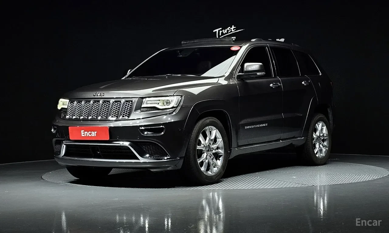 Jeep Grand cherokee SUMMMIT / ВЪЗДУХ / ОБДУХ / ПАНО / ДИСТРОНИК | Auto.bg — изображение 1 Jeep Grand cherokee SUMMMIT / ВЪЗДУХ / ОБДУХ / ПАНО / ДИСТРОНИК | Auto.bg — изображение 1