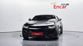 Chevrolet Camaro SS 6.2 V8* CARBON* КОЖА* ОБДУХВ* НАВИ* ПАНО | Auto.bg — изображение 3 Chevrolet Camaro SS 6.2 V8* CARBON* КОЖА* ОБДУХВ* НАВИ* ПАНО | Auto.bg — изображение 3