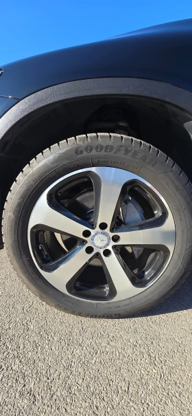 Mercedes-Benz GLC 300 - 25500 € / 49873.67 лв. - 29209713 13 | Car24.bg Mercedes-Benz GLC 300 - 25500 € / 49873.67 лв. - 29209713 13