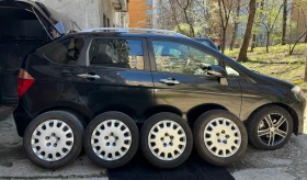 Honda Fr-v 1.8 i-VTEC - 3700 € / 7236.57 лв. - 52671218 12 | Car24.bg Honda Fr-v 1.8 i-VTEC - 3700 € / 7236.57 лв. - 52671218 12