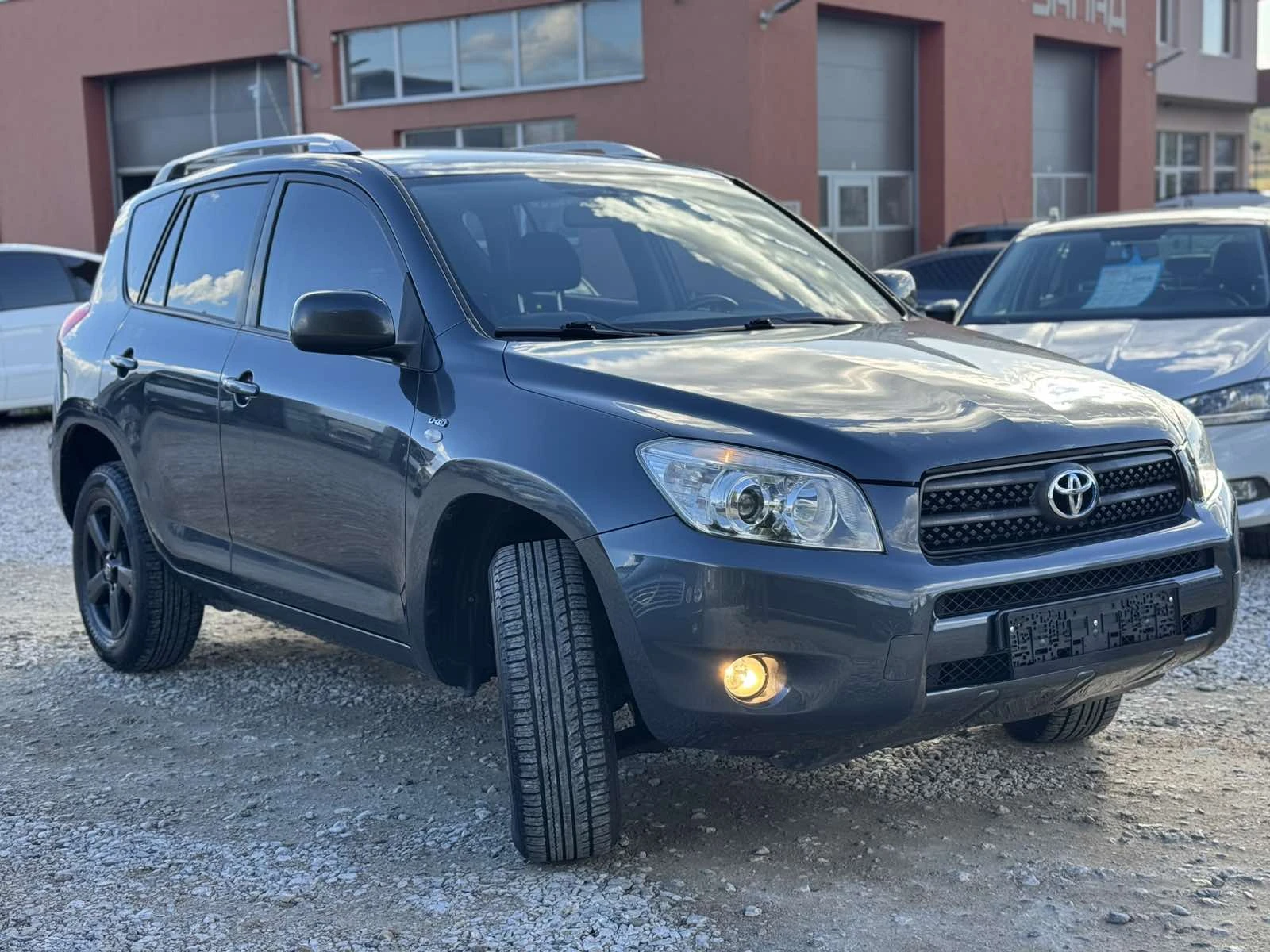 Toyota Rav4 2.2D4D - изображение 4 | Auto.bg Toyota Rav4 2.2D4D - изображение 4