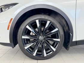 Toyota Crown Platinum Auto CARFAX - 73000 лв. / 37324.31 € - 32676636 7 | Car24.bg Toyota Crown Platinum Auto CARFAX - 73000 лв. / 37324.31 € - 32676636 7