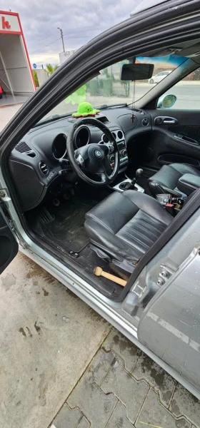 Alfa Romeo 156 sportwagon - 1500 € - 45757324 7 | Car24.bg Alfa Romeo 156 sportwagon - 1500 € - 45757324 7