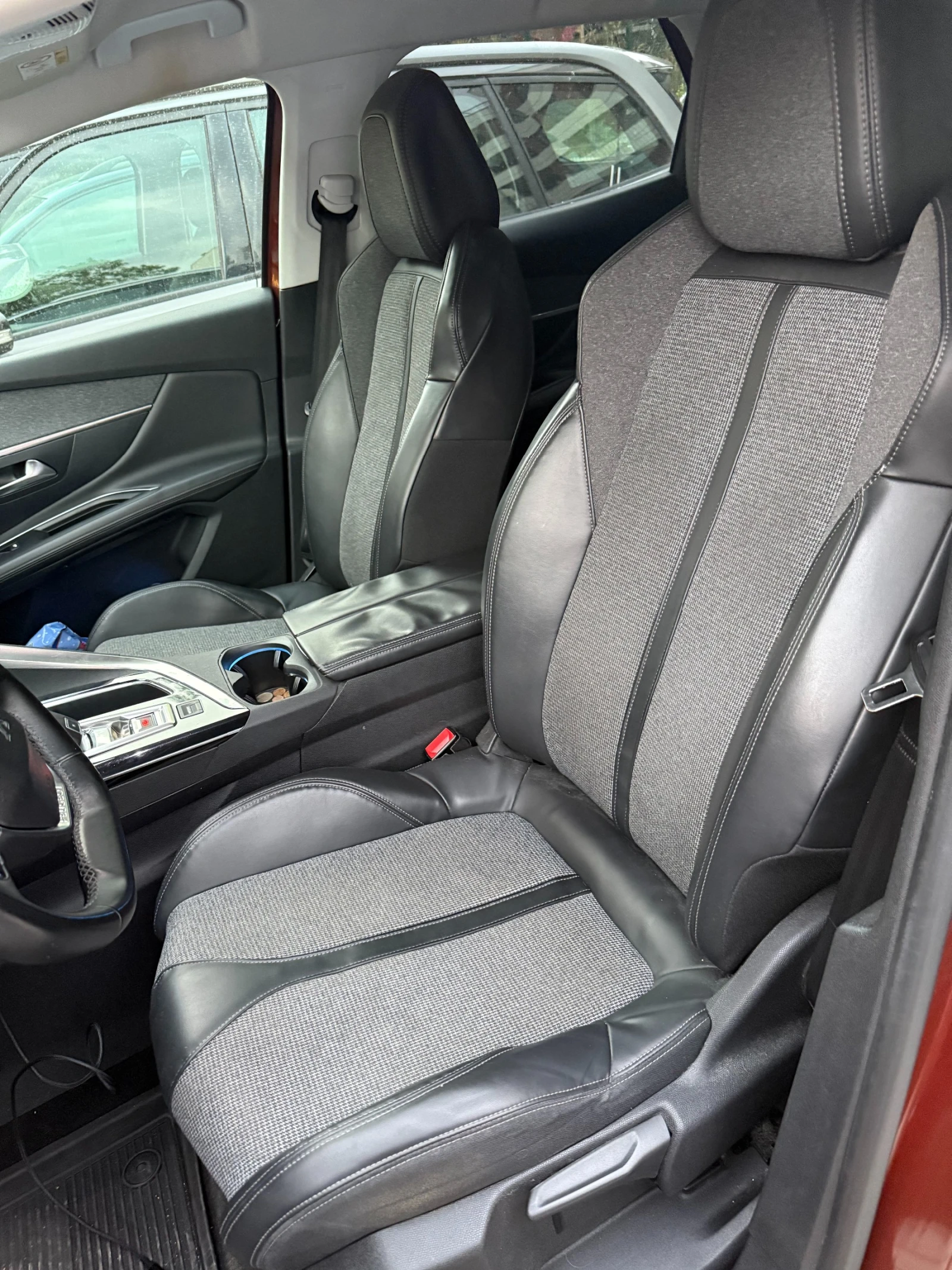 Peugeot 3008 Първи собственик !!! 1.6 BlueHDi EAT6 - изображение 10 | Auto.bg Peugeot 3008 Първи собственик !!! 1.6 BlueHDi EAT6 - изображение 10