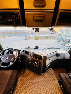 Renault T undefined | Auto.bg — изображение 10 Renault T undefined | Auto.bg — изображение 10