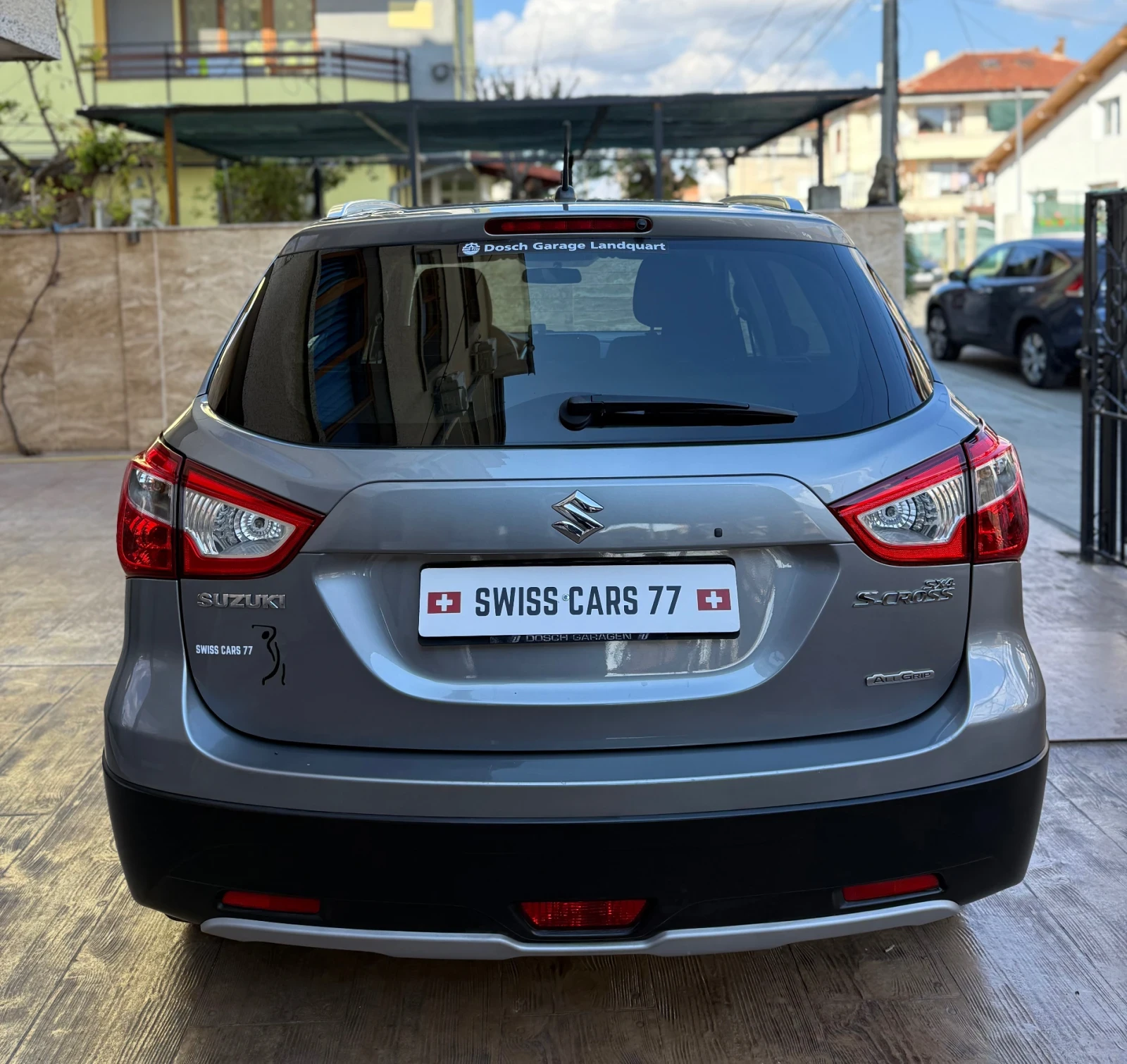 Suzuki SX4 S-Cross 1.6i / Swiss / Automatic / 4WD  - изображение 6 | Auto.bg Suzuki SX4 S-Cross 1.6i / Swiss / Automatic / 4WD  - изображение 6