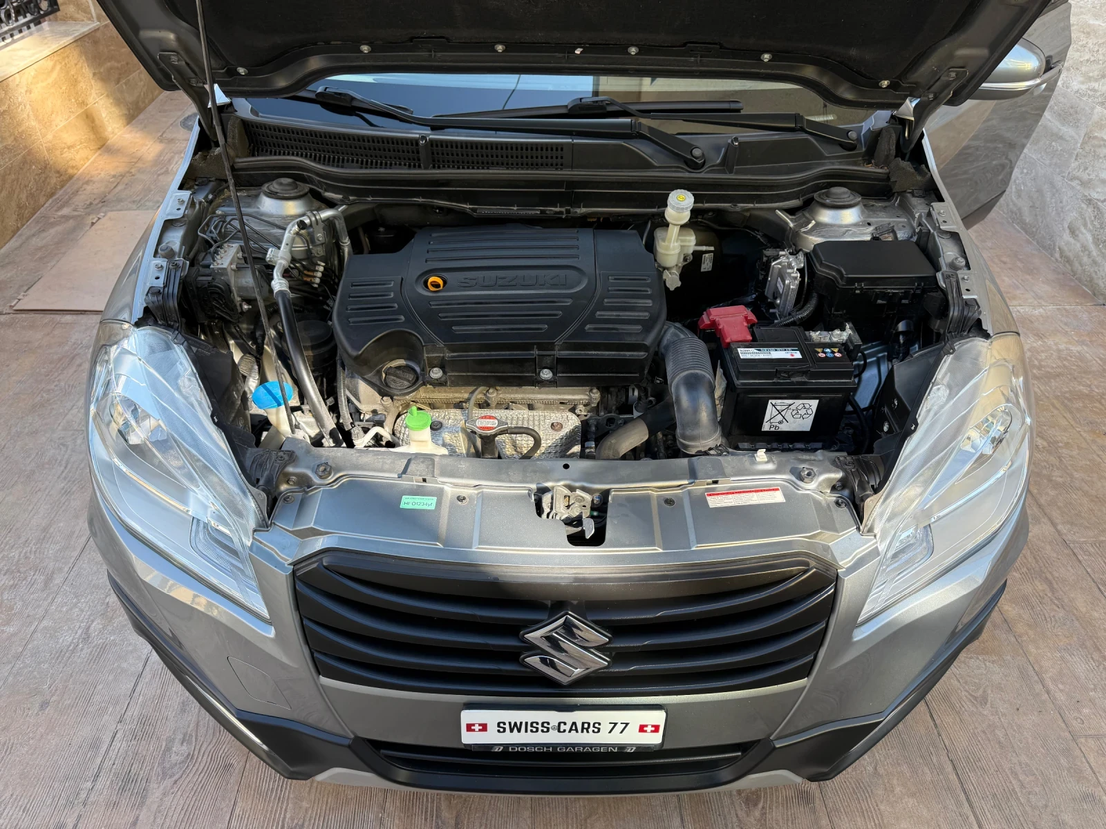 Suzuki SX4 S-Cross 1.6i / Swiss / Automatic / 4WD  - изображение 4 | Auto.bg Suzuki SX4 S-Cross 1.6i / Swiss / Automatic / 4WD  - изображение 4