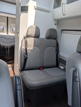 Кемпер VW Grand California 600 | Auto.bg — изображение 11 Кемпер VW Grand California 600 | Auto.bg — изображение 11