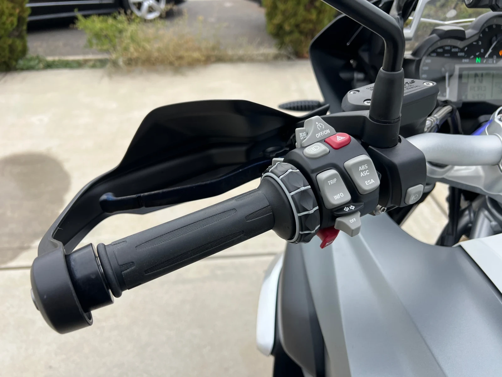 BMW R 1200 GS - изображение 9 | Auto.bg BMW R 1200 GS - изображение 9