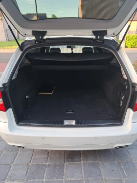 Mercedes-Benz E 200 Нов внос от Белгия Уникален!! - 8300 € / 16233.39 лв. - 51371984 15 | Car24.bg Mercedes-Benz E 200 Нов внос от Белгия Уникален!! - 8300 € / 16233.39 лв. - 51371984 15