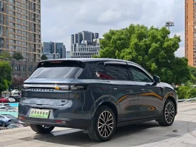 Leapmotor B10 600 Joy Edition | Auto.bg — изображение 16 Leapmotor B10 600 Joy Edition | Auto.bg — изображение 16