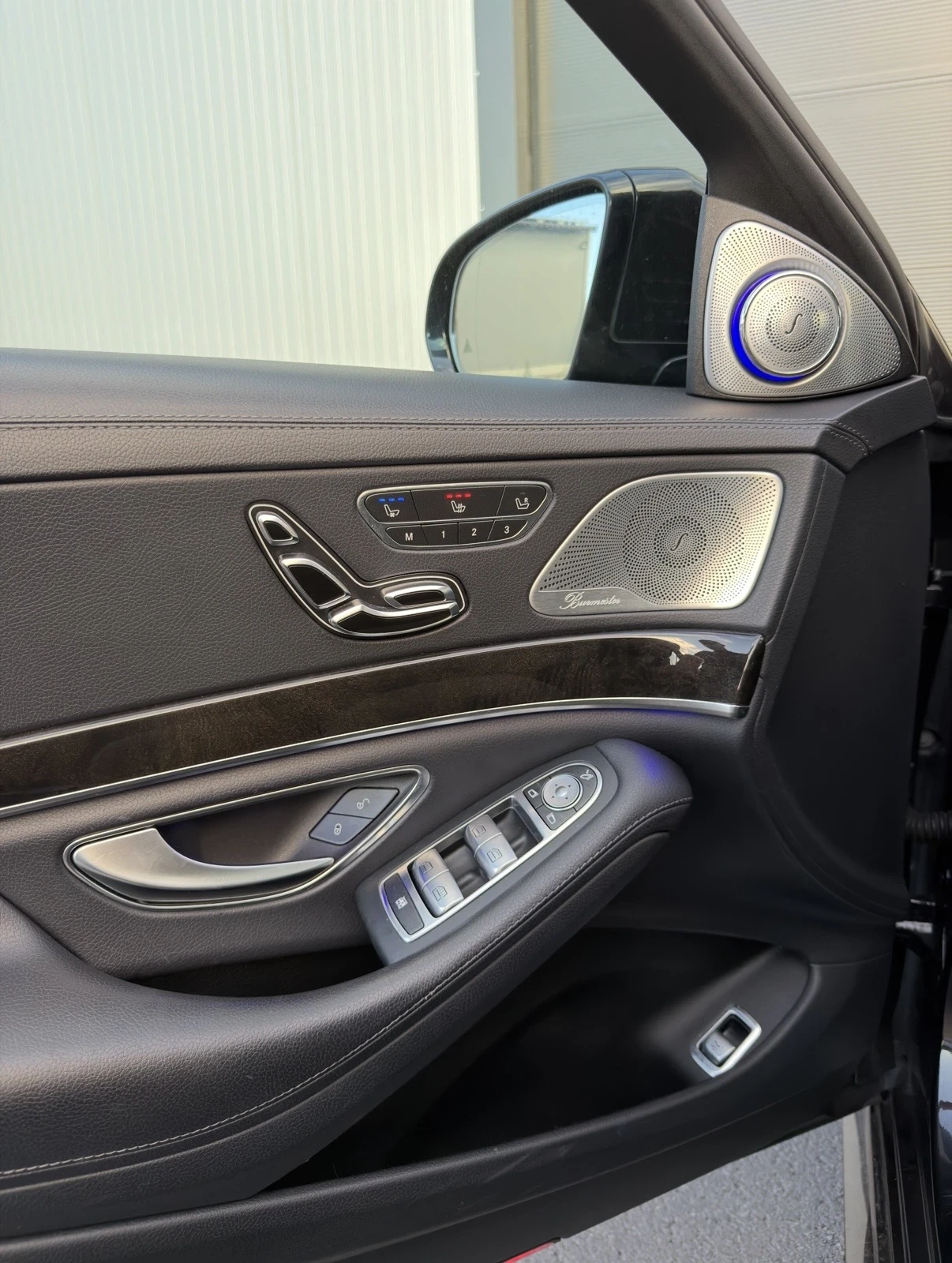 Mercedes-Benz S 400 ПЪЛНА СЕРИЗНА ИСТОРИЯ!ЛИЗИНГ!УНИКАТ! - изображение 9 | Auto.bg Mercedes-Benz S 400 ПЪЛНА СЕРИЗНА ИСТОРИЯ!ЛИЗИНГ!УНИКАТ! - изображение 9