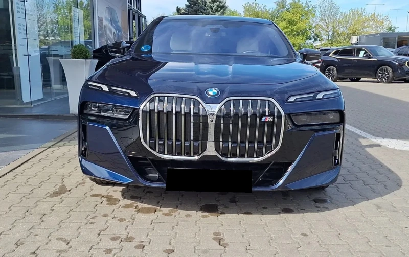 BMW 760 e xDrive Plug-in Hybrid разход 1.0- 1.5л. на 100км - 95998 € - 57299924 1 | Car24.bg BMW 760 e xDrive Plug-in Hybrid разход 1.0- 1.5л. на 100км - 95998 € - 57299924 1