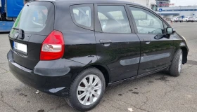 Honda Jazz 1.4i - 2600 € / 5085.16 лв. - 10122410 6 | Car24.bg Honda Jazz 1.4i - 2600 € / 5085.16 лв. - 10122410 6