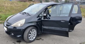 Honda Jazz 1.4i - 2600 € / 5085.16 лв. - 10122410 7 | Car24.bg Honda Jazz 1.4i - 2600 € / 5085.16 лв. - 10122410 7