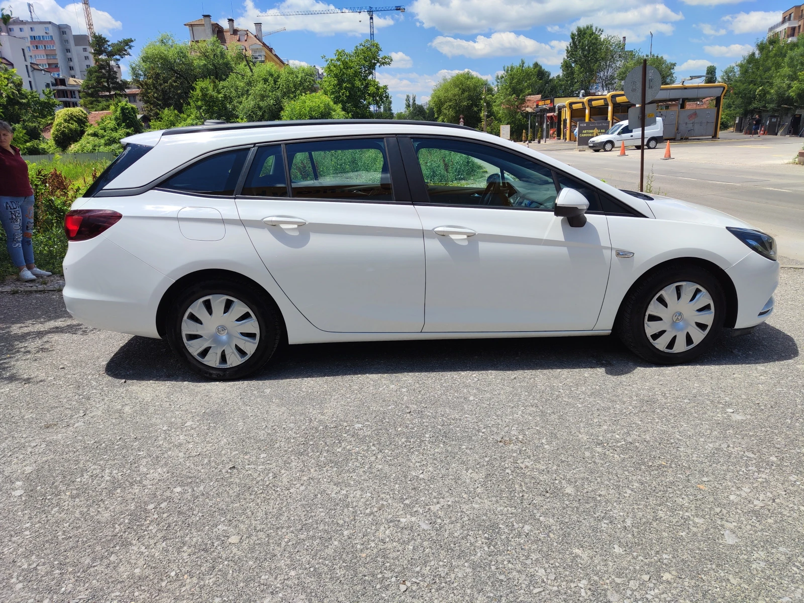 Opel Astra 1.6 CDTI   136 к.с. Отлично състояние - изображение 7 | Auto.bg Opel Astra 1.6 CDTI   136 к.с. Отлично състояние - изображение 7