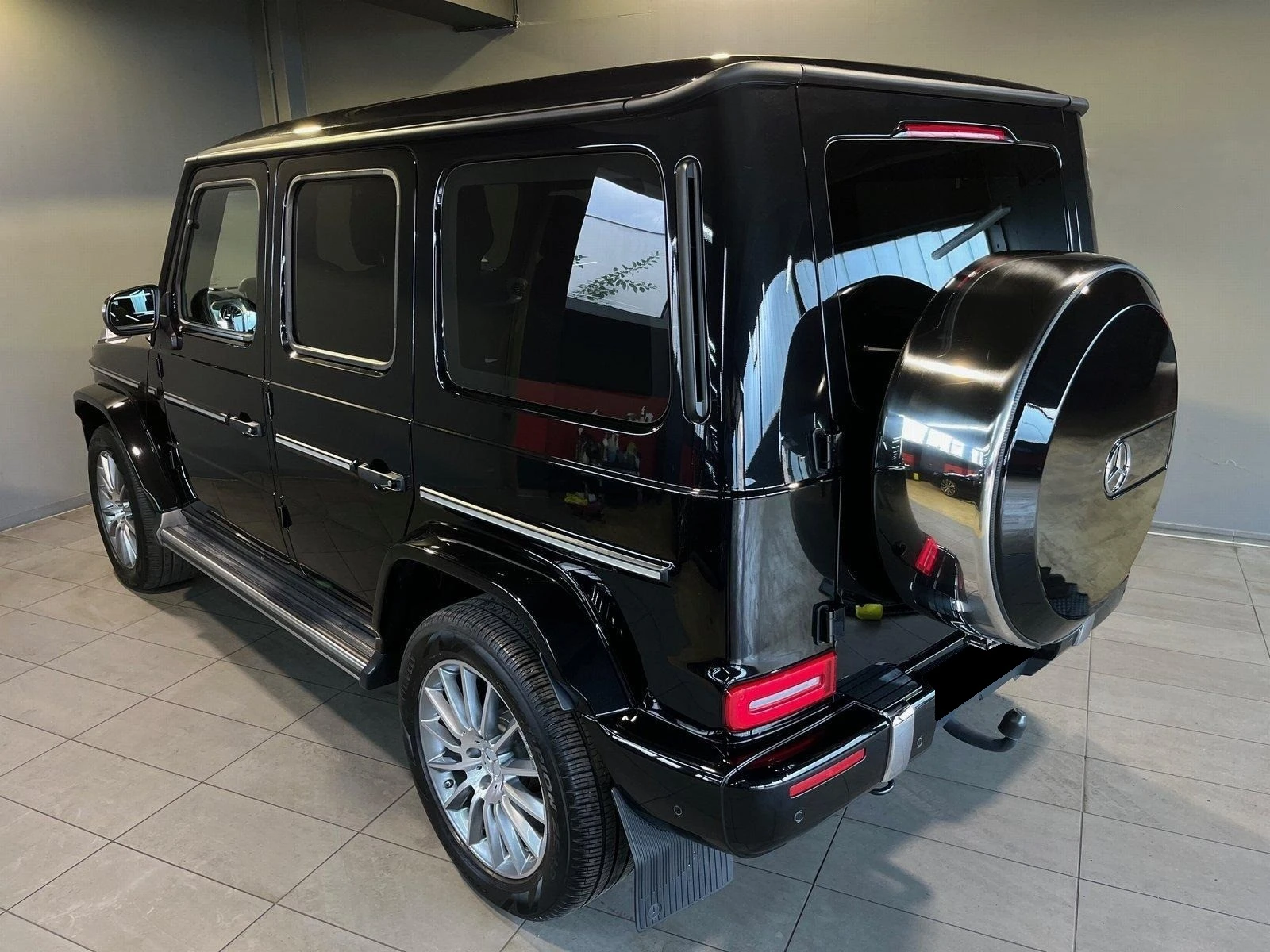 Mercedes-Benz G 400 d/AMG/4-MATIC/BURM/DISTRONIC/MULTIBEAM/360/ - изображение 2 | Auto.bg Mercedes-Benz G 400 d/AMG/4-MATIC/BURM/DISTRONIC/MULTIBEAM/360/ - изображение 2