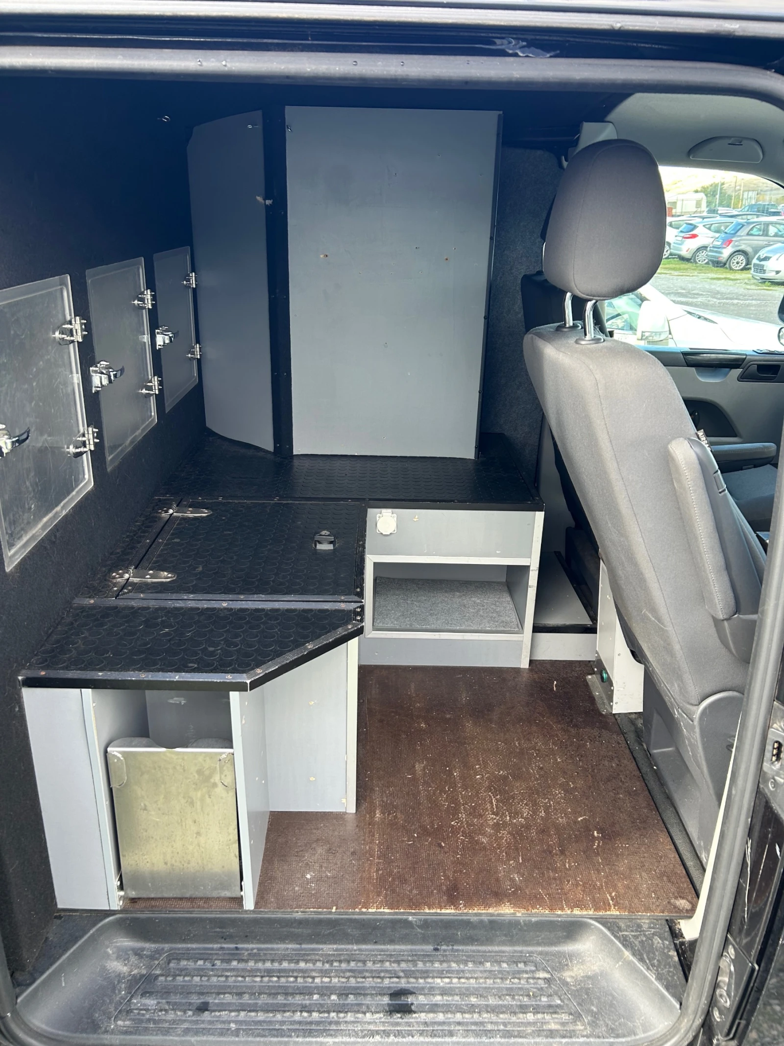 VW Transporter 2.0TDI/automatic - изображение 7 | Auto.bg VW Transporter 2.0TDI/automatic - изображение 7