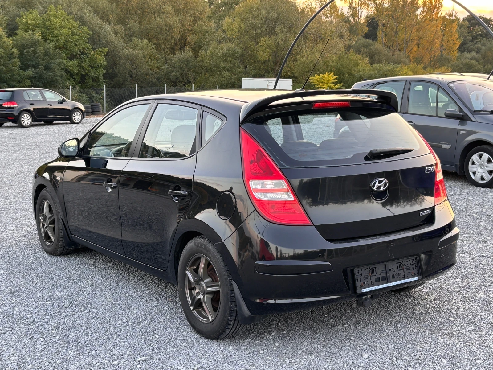 Hyundai I30 1.6 CRDI 90 ps - изображение 4 | Auto.bg Hyundai I30 1.6 CRDI 90 ps - изображение 4