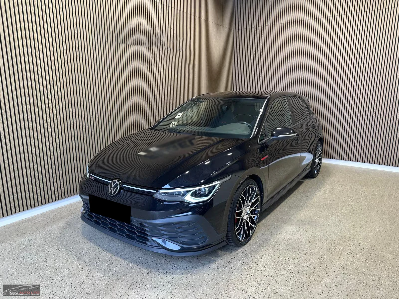 VW Golf GTI CLUB SPORT/300HP/DSG/PANO/NAVI/CAM/623z | Auto.bg — изображение 1 VW Golf GTI CLUB SPORT/300HP/DSG/PANO/NAVI/CAM/623z | Auto.bg — изображение 1