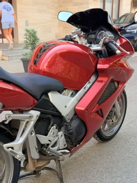 Honda Vfr 800A | Auto.bg — изображение 7 Honda Vfr 800A | Auto.bg — изображение 7