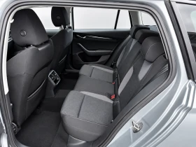 Skoda Octavia IV iV Plug-in hybrid | Auto.bg — изображение 9 Skoda Octavia IV iV Plug-in hybrid | Auto.bg — изображение 9