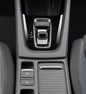 Skoda Octavia IV iV Plug-in hybrid | Auto.bg — изображение 12 Skoda Octavia IV iV Plug-in hybrid | Auto.bg — изображение 12