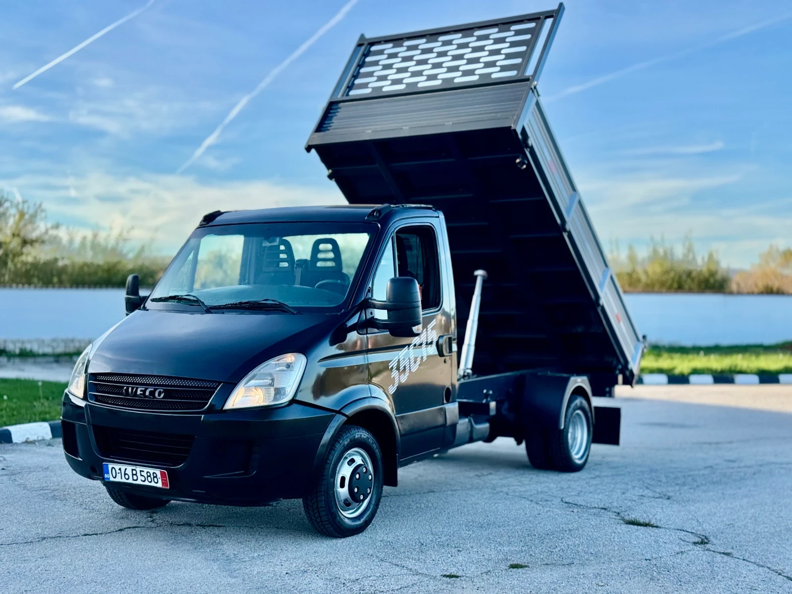 Iveco 35c15 3 Странен САМОСВАЛ - изображение 3 | Auto.bg Iveco 35c15 3 Странен САМОСВАЛ - изображение 3